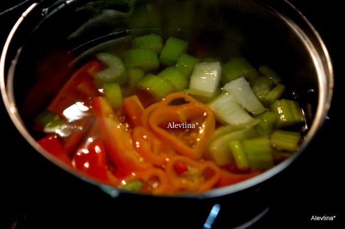 Маринованная кукуруза со сладким перцем 