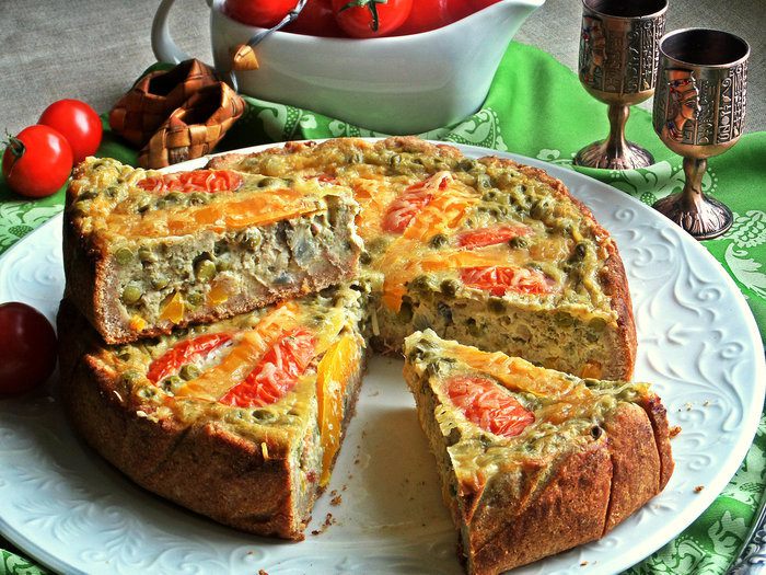 Киш «Тунец с овощами»