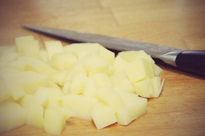 Куриный суп с домашней лапшой и сладким перцем