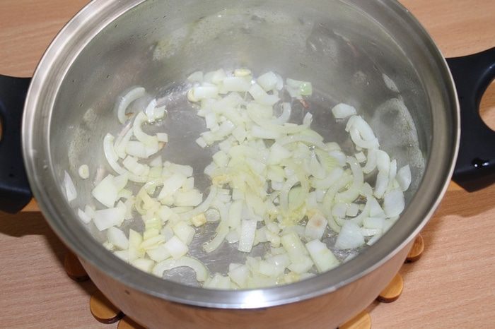 Кабачковый суп с белым вином