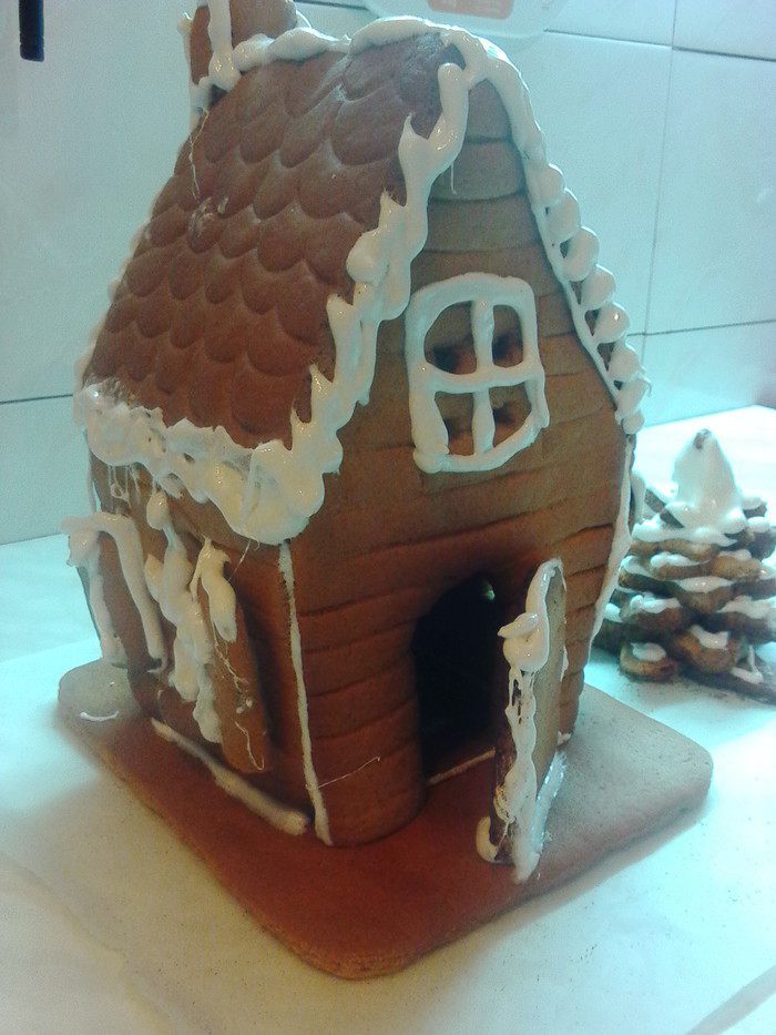 Пряничный домик для Санечки