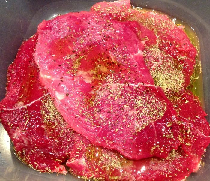 Говядина, тушенная с морковью