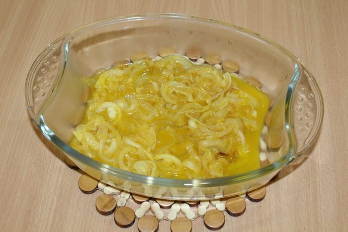 Рыбка красная под суфле из сливочного сыра