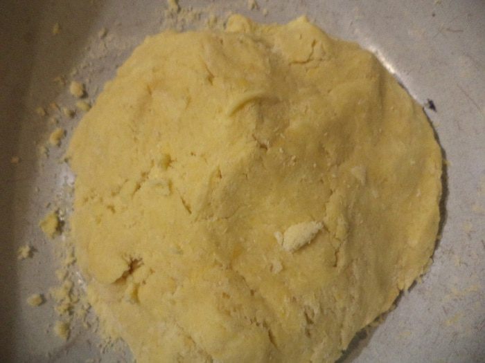 Уголки с орехово-кокосовой начинкой