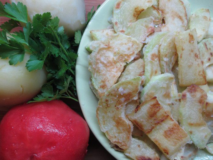 Запеканка с кабачками по-приморски