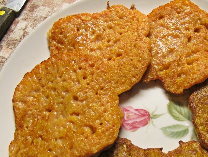 Тыквенные оладьи с яблоком
