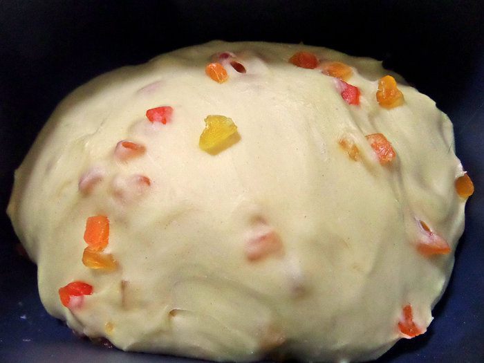 Пасхальная коса с цукатами