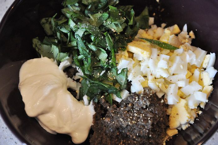 Куриные зразы с грибами и базиликом