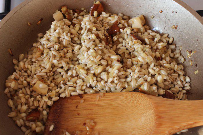 Перлотто с белыми грибами