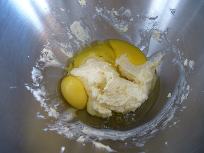 Нежный тыквенный кекс под сливочной шапочкой
