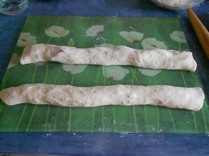Косички из дрожжевого теста с начинкой
