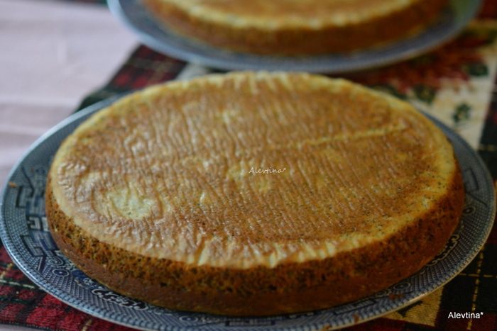 Маковый торт с вареной сгущенкой