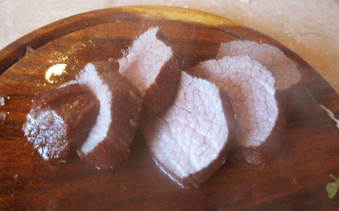 Говядина в винном соусе