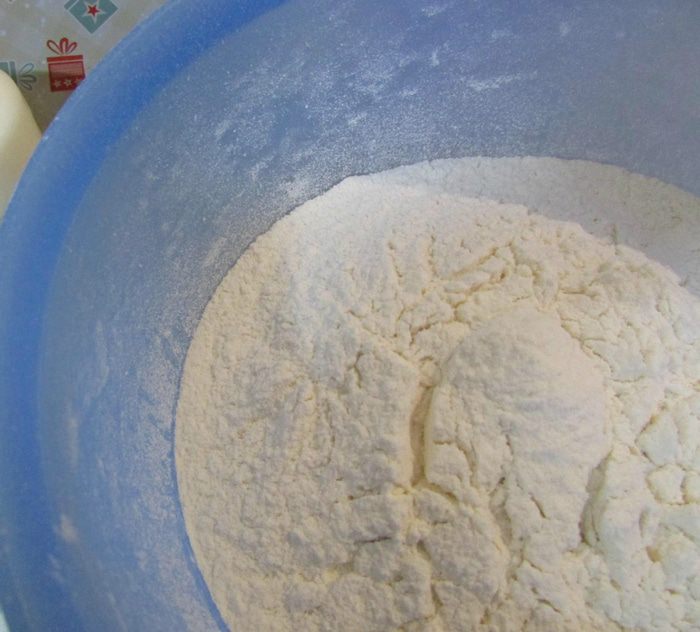 Сладкий пирог с яблоками и клюквой