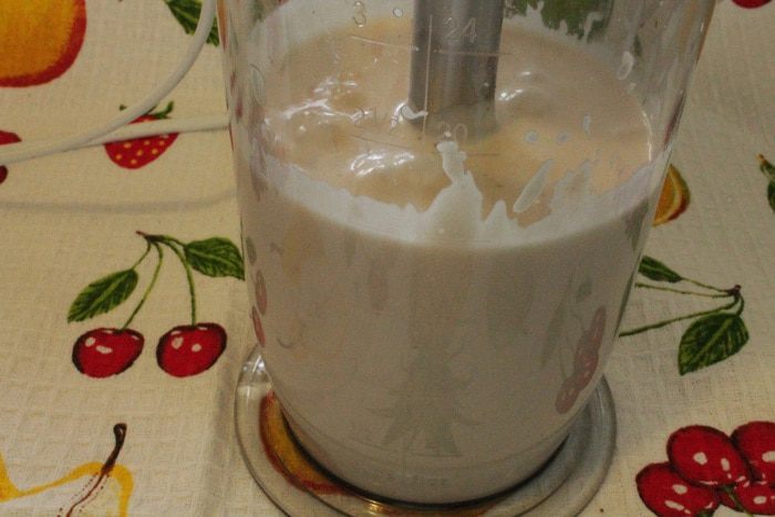 Постный майонез из фасоли