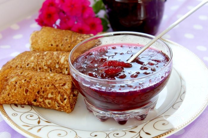 Брусничное варенье с грушей