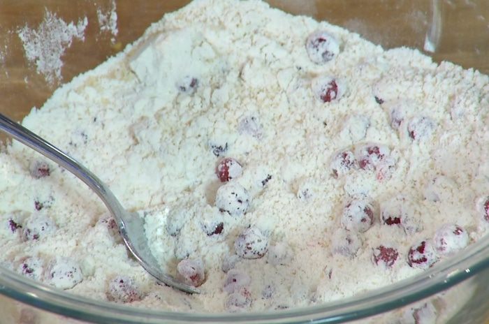 Маффины с красной смородиной 