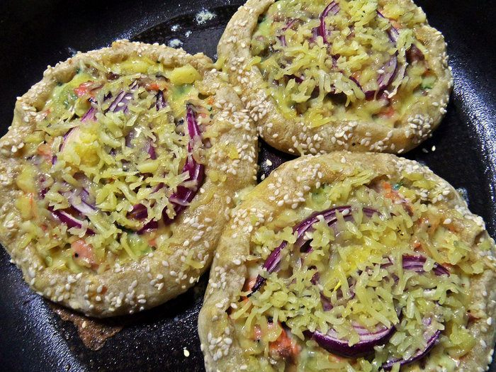 Слойки с картошкой и лососем