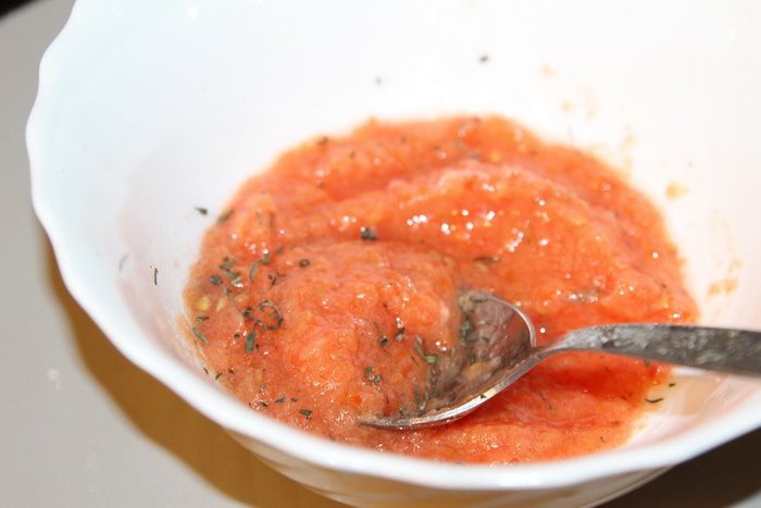 Пицца с ветчиной, перцем и творожным сыром