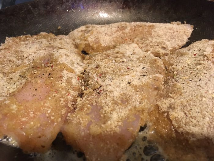 Тилапия с шафраном под овощами-микс