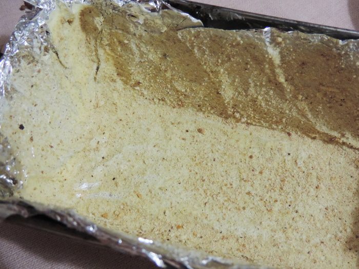 Куриный хлебец с орехами и черносливом