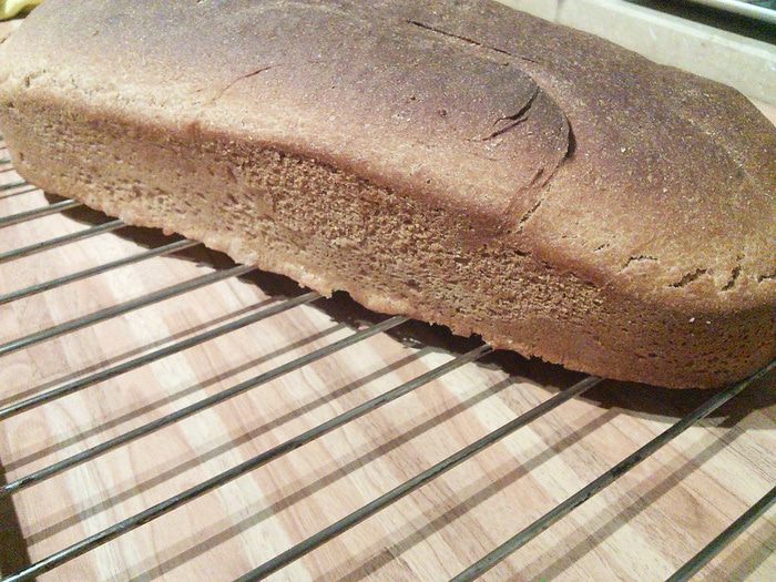 Цельнозерновой хлеб на закваске