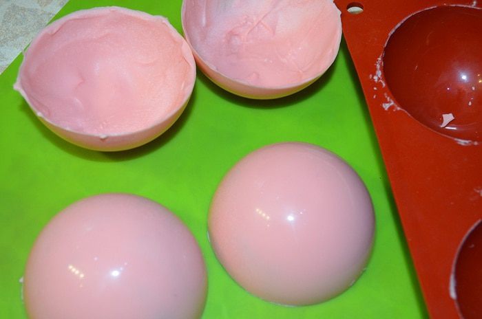 Клубничные шоколадные шары с лимонным кремом