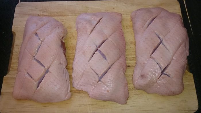 Утиная грудка с хрустящей медовой корочкой 