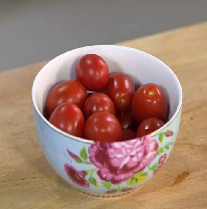 Маффины с брынзой и помидорами 