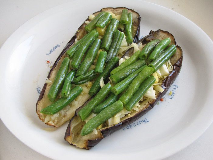 Фаршированный баклажан... в шубке