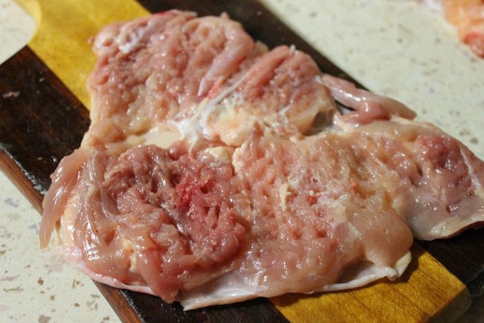 Куриный рулет в слоеном тесте