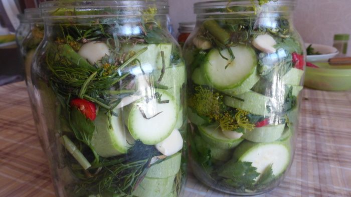 Кабачки маринованые 