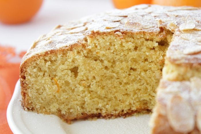 Кукурузно-миндальный пирог