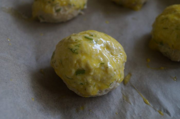 Булочки сырные с паприкой и укропом
