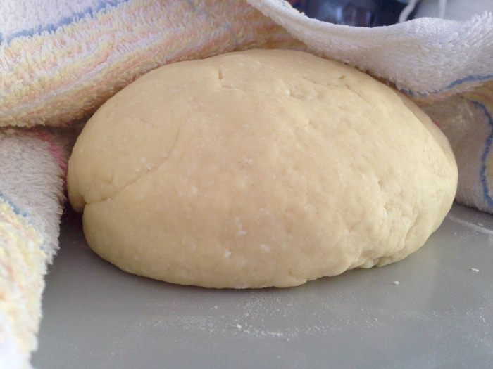 Творожные ватрушки с клубникой и штрейзелем