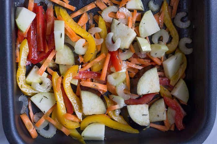 Рагу из печеных овощей с пряным кускусом