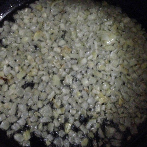 Утиная грудка с коньяком и ягодным соусом