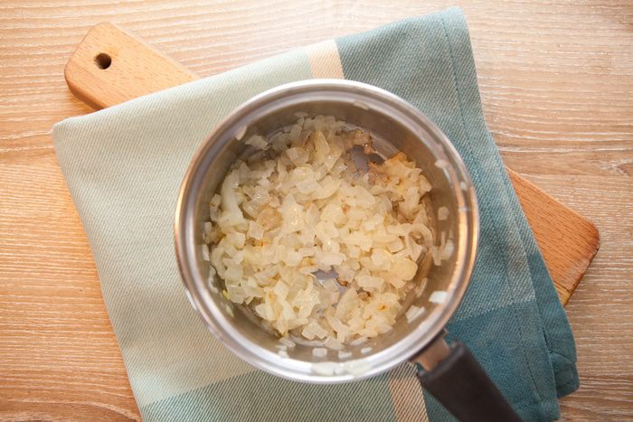 Блинчики с фаршем под сырной корочкой