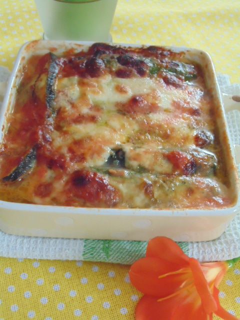 Пармиджана из цукини и филе индейки