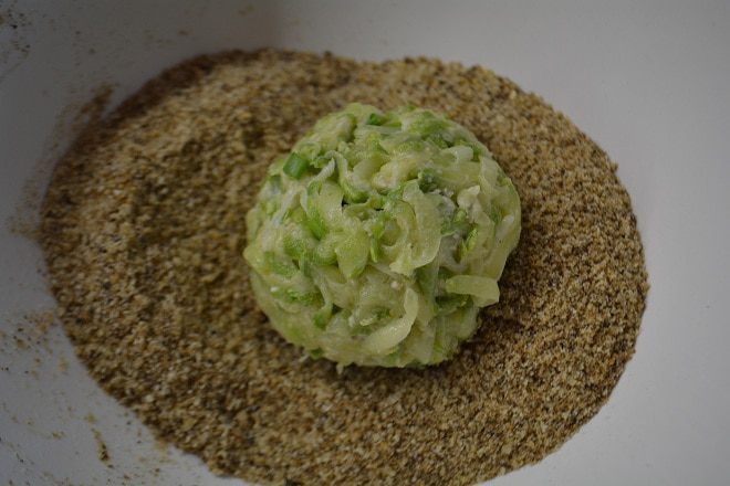 Кабачковые крокеты, фаршированные грибами