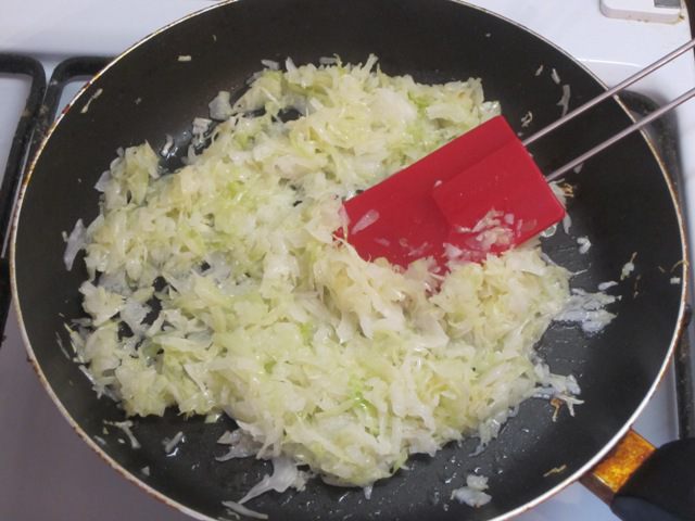 Капустные булочки