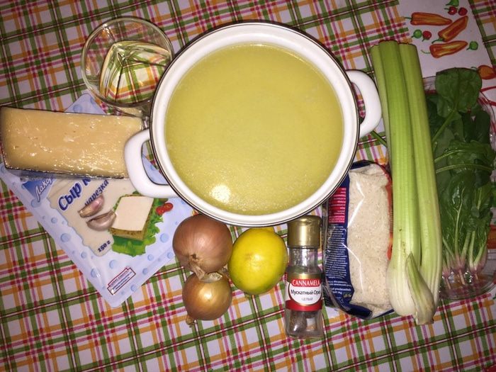 Ризотто со шпинатом и козьим сыром