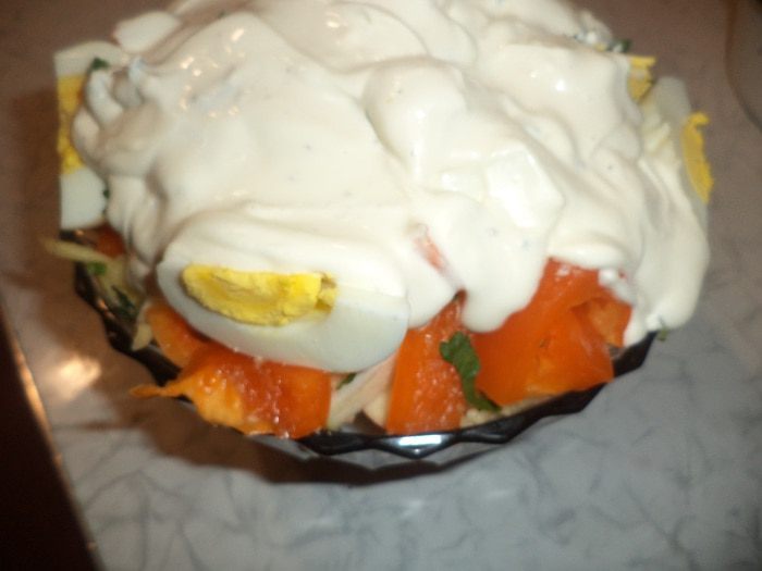 Салат с картофелем, свеклой яблоками и болгарским перцем