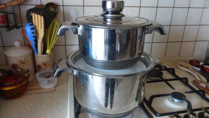 Соленые баклажаны с чесноком, морковью и пастернаком