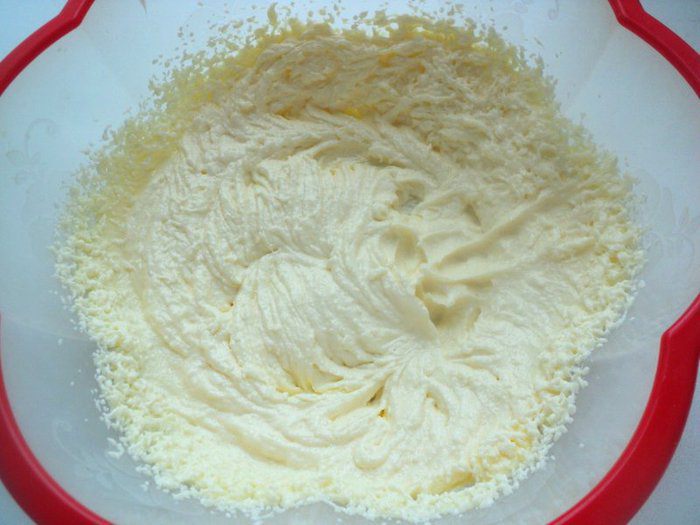 Пляцок пасхальный «Писанки»