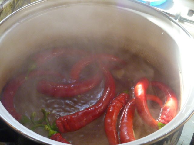 Маринованный горький перец