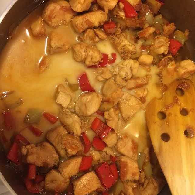 Курица с кешью