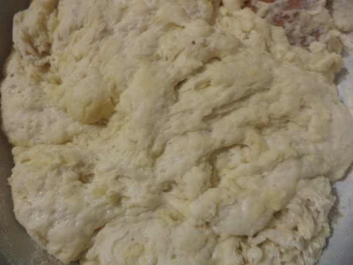 Пицца с ветчиной, шампиньонами и сыром