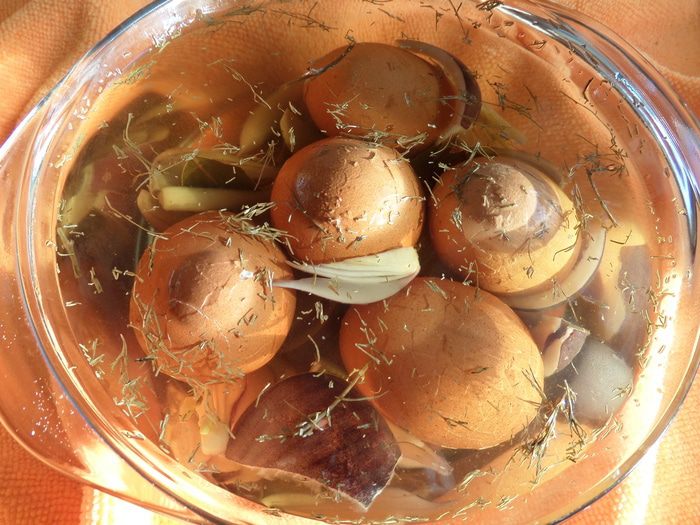 Яйца в легком маринаде