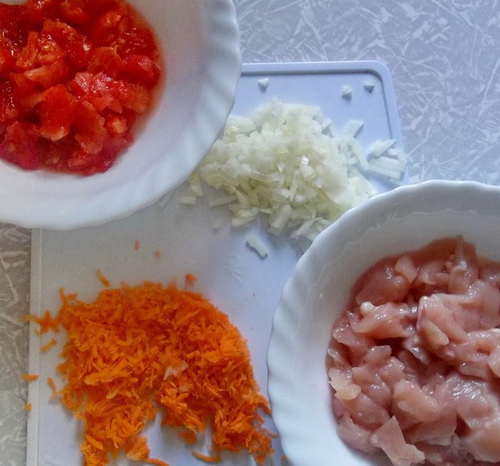 Ризотто с курицей и овощами